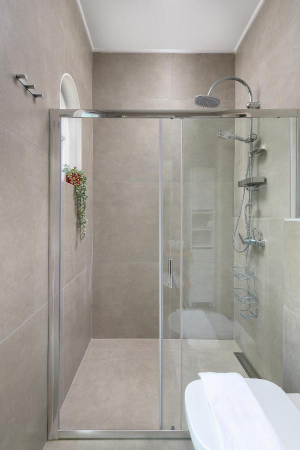Niva Kamiros Apartments ภายนอก รูปภาพ